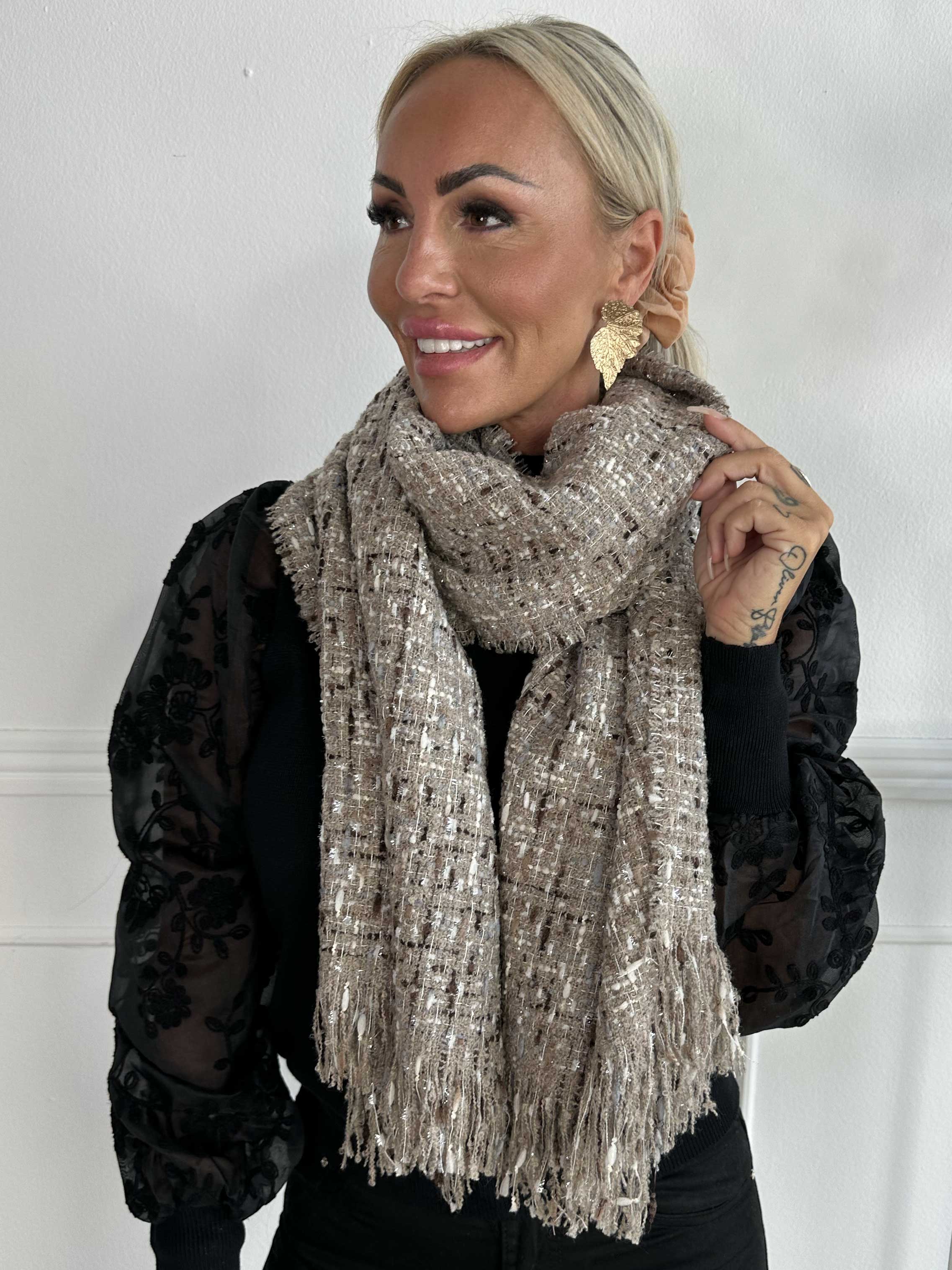 Junia - Lækkert stort og blødt tørklæde